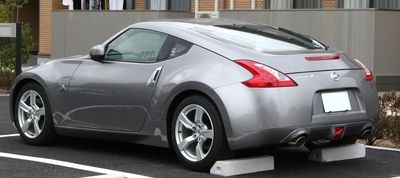 Автостекла Nissan Fairlady Z Z34 c установкой в Москве